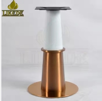 Socle de table rond luxueux à double colonne en fer blanc avec revêtement en poudre et piédestal brossé en acier inoxydable or rose