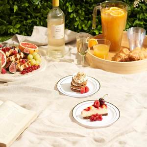 Customizable Logo Eco-Friendly Bone China Porcelain <b>Plates</b> Sets Gold Rim Luxury Dinnerware for Wedding - Product Image 3