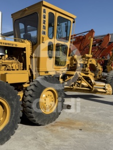 รถเกรดเดอร์มือสอง Caterpillar 140G ลดราคาพิเศษ มีสินค้าในสต็อกพร้อมขาย - Product Image 2