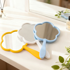 Zonyin New Arrival Flower Shape Handheld Single-Sided Makeup <strong>Mirror</strong> <strong>Plastic</strong> Travel <strong>Mirror</strong> Print Custom for Promotional - Product Image 2