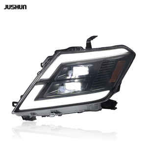 Ensemble de phares Jushun Nissan Patrol Y62 avec feux de jour à LED et clignotants intégrés - Product Image 4