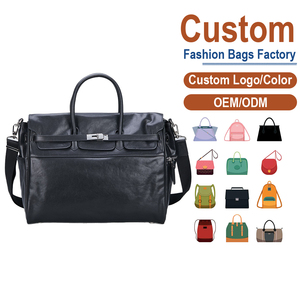 Maletín Mensajero de Cuero Genuino Negro para Hombre - Ligero y Multifuncional, Estilo Ejecutivo Minimalista Urbano - Product Image 1