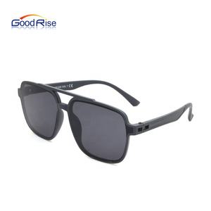 Lunettes de soleil unisexes punk européennes et américaines, verres et monture en PC UV400, couleurs personnalisées, tendance 2024 - Product Image 6