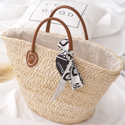 Borsa a mano in paglia di rattan intrecciata a mano da donna