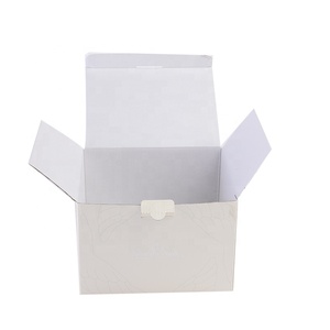 Boîte en carton ondulé avec lamination mate sur mesure en gros, impression de haute qualité, logo imprimé, boîte d'emballage en papier blanc - Product Image 1