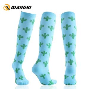 Thiết Kế Mới Giá Rẻ Tùy Chỉnh Nhà Máy Sản Xuất Phụ Nữ Vớ Nén - Product Image 3