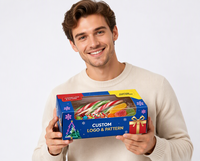 Boîte cadeau de Noël bleue et rouge personnalisée avec fenêtre de présentation et impression d'arbre de Noël pour les cadeaux d'entreprise