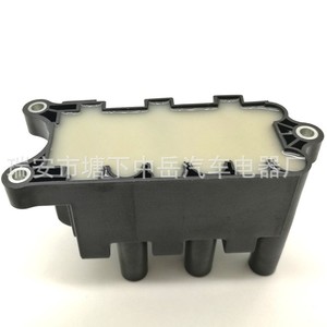 Bobina de Encendido para Ford Mondeo 1F2Z-12029-AC, Tipo No Pen, Pieza de Repuesto ZY-0921 - Product Image 1