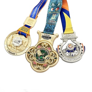ميداليات معدنية مخصصة للجوائز من سبائك الزنك البرونزية لكرة القدم - Product Image 4