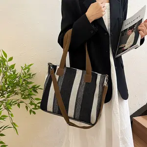 Yeni moda çizgili tuval el çantası kadın omuz Crossbody çanta