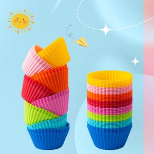 Silicone Cupcake Baking Cups Reusable Non-stickMuffin Cupcake Liners Holders Set for Party Halloween Christmas - Product Image 3