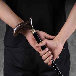 Bastón de Resina y Madera con Agarre Cómodo, Diseñado para Reducir la Fatiga de las Manos y Mejorar el Soporte al Caminar - Product Image 1