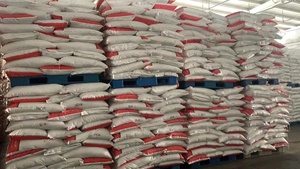 Nhựa <span class=keywords><strong>PVC</strong></span> nguyên chất Yihua <span class=keywords><strong>sg5</strong></span> Chất lượng cao cho các ứng dụng khác nhau rộng rãi với giá cả cạnh tranh Trắng - Product Image 5