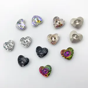 11mm flat twee gaten rhinestone crystal hart vorm knoppen voor kleding
