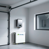 Batterie lithium LiFePO4 200Ah 30kWh, système de stockage d'énergie domestique micro-réseau tout-en-un vertical à montage au sol 51,2V
