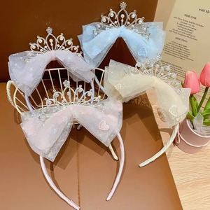 Serre-tête style princesse avec voile en résille, nœud perlé, dentelle plissée brodée et épingle à cheveux pour petite fille - Product Image 1