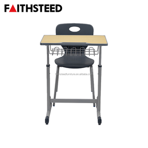 Set Scrivania e Sedia Ergonomica <span class=keywords><strong>Regolabile</strong></span> <span class=keywords><strong>in</strong></span> <span class=keywords><strong>Altezza</strong></span> per Studenti, Telaio <span class=keywords><strong>in</strong></span> Metallo Resistente, Tavolo e Sedia per Scuola Secondaria - Product Image 3