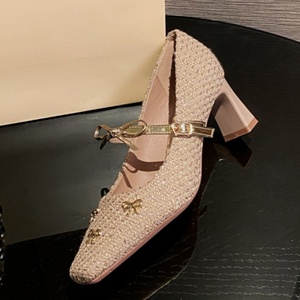 รองเท้าแต่งงานสไตล์ฝรั่งเศสสำหรับฤดูร้อน ดีไซน์หรูหราประดับคริสตัลเพชร ส้นสูงแบบสตีเล็ตโต้ พื้นหนา - Product Image 3