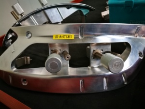 חלקים בגודל גדול 5 ציר <span class=keywords><strong>cnc</strong></span> עיבוד <span class=keywords><strong>cnc</strong></span> דיוק עיבוד <span class=keywords><strong>cnc</strong></span> עבור חלקי אלומיניום מחיר סביר כוללים חומר oem - Product Image 2