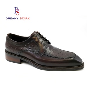 Chaussures pour hommes en cuir véritable à motif autruche, classiques, formelles, fabriquées à la main, avec logo personnalisé, design original, confortables, nouvelle collection automne-hiver - Product Image 1