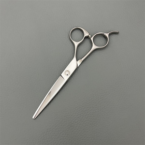 กรรไกรตัดผม Vg10 ขนาด 62 มม. กรรไกรซอยผมใบมีดมาตรฐาน สำหรับคนถนัดขวา ใช้ในงานเสริมสวย ผลิตด้วยความแม่นยำด้วยเครื่อง CNC สำหรับช่างทำผม - Product Image 5