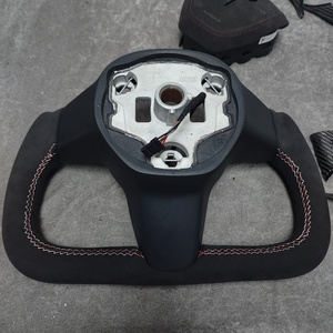 OEM ODM พวงมาลัยแบบ Yoke สำหรับ Tesla Model 3 และ Model Y ปี 2021 2022 ของแท้จากโรงงาน - Product Image 5