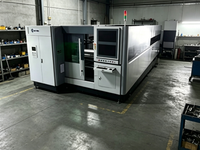 Nouvelle machine de découpe laser à fibre CNC de type portique RONGWIN avec refroidissement par eau pour métal et tubes