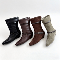 Bottes mi-mollet imperméables en faux daim à bout pointu et talon compensé pour femme, avec revers rabattable et bride à boucle métallique, style vintage, personnalisables et tendance
