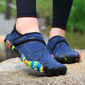 Chaussettes Aqua légères les plus vendues pour la plage et la piscine <span class=keywords><strong>Chaussures</strong></span> <span class=keywords><strong>de</strong></span> pataugeoire pieds nus à séchage rapide avec sensation pieds nus - Product Image 5