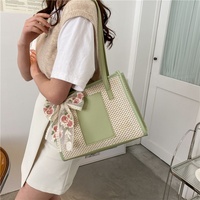 Nouveau sac cabas en paille, élégant et simple, avec foulard, sac à bandoulière artistique, grand sac à main d'été pour femme, décontracté