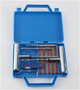 Biểu Tượng Tùy Chỉnh 68Pcs Nhiệm Vụ Nặng Nề Bánh Xe Lốp Đâm Sửa Chữa <span class=keywords><strong>Kit</strong></span> Xe Máy Xe Tải Xe Đạp Lốp Xe Công Cụ Sửa Chữa Không Săm Sửa Chữa Lốp <span class=keywords><strong>Kit</strong></span> - Product Image 2