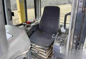 Topadora de Orugas Komatsu Usada de Segunda Mano, Modelo 2020, Motor Cummins, Capacidad de Nivelación de 27.5m - Product Image 6