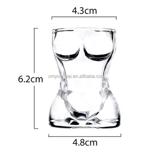 Vasos de Chupito Personalizados con Forma de Bikini Sexy, Vasos de Chupito con Forma de Senos, Vasos de Vino para Despedida de Soltera - Product Image 5
