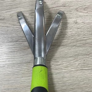 GreenGuard Metal Garden Weeder Tool With Green Handle For Outdoor Use - Product Image 1