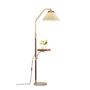 Lámpara de pie Vintage americana, lámpara <span class=keywords><strong>articulada</strong></span> de almacenamiento plisado, mesita de noche, sala de estar, mesa de café, Lámpara decorativa de suelo - Product Image 1