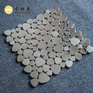 Azulejos Decorativos de Acero Inoxidable con Diseño Único en Forma de Corazón para Paredes de Fondo de Hoteles, Oficinas y Paredes Decorativas - Product Image 3