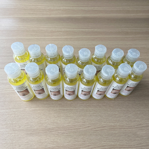 Ekstra güçlü beyazlatma soyma % uçucu yağ orijinal portakal gü<span class=keywords><strong>c</strong></span>ü ağartma vücut bakımı sıvı <span class=keywords><strong>C</strong></span> vitamini zenginleştirilmiş koyu - Product Image 5