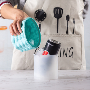 Cubo de Hielo de Silicona Reutilizable de Grado Alimenticio, Portátil, de Gran Tamaño, Ahorra Espacio, con Tapa - Una Opción Conveniente para sus Necesidades de Hielo - Product Image 6