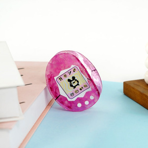 Pince à cheveux en acétate rose en forme de <span class=keywords><strong>Tamagotchi</strong></span> QianJin - Pince à cheveux rétro années 90 en forme d'animal virtuel en acide acétique - Product Image 2