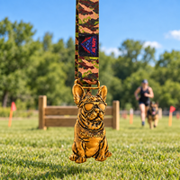 Médaille personnalisée pour course d'obstacles canines, en alliage de zinc plaqué or, avec bouledogue 3D en émail en relief, récompense de finisseur avec ruban camouflage, pour le sport
