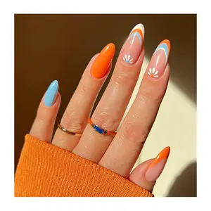 패디쉬 좋은 품질 맞춤형 아몬드 프레스 네일 도매 공급 업체 다채로운 트리플 프렌치 팁 디자인 인공 손톱