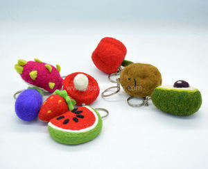 Porte-clés pomme de terre en feutre de laine fait à la main écologique mignon Durable léger couleurs personnalisées sac breloque doux Eco idée cadeau - Product Image 5