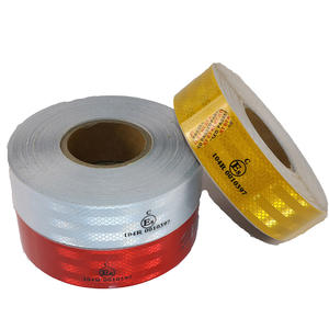 Made in <span class=keywords><strong>China</strong></span> RTLITE E8 codice ad alta visibilità nastro riflettente con forte adesivo per accessori per camion - Product Image 4