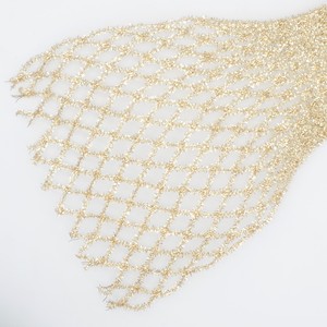 Pita Jala Metalik Natal 7cm - Pita Grosgrain Emas dan Perak dengan Tepi Kawat untuk Dekorasi Pohon - 5 Yard/Roll - Product Image 5