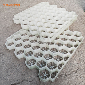 Griglia per <span class=keywords><strong>Pavimentazione</strong></span> in HDPE Stabilizzato ai Raggi UV, Superficie a Nido d'Ape, Design Industriale Durevole, Permeabile, per Drenaggio e Uso Comunale - Product Image 2