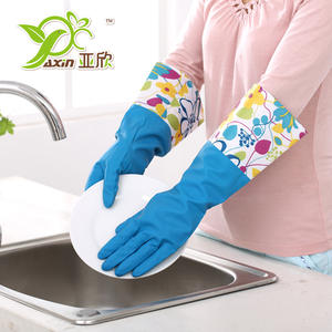 ถุงมือยางลาเท็กซ์ยาซิน 42 ซม. กันน้ำ ยาวพิเศษ สำหรับทำความสะอาดงานบ้าน พร้อมลวดลาย - Product Image 3