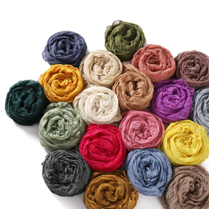 Pañuelo de poliéster delgado y transpirable de color liso para mujer, ideal para el verano 2026, venta al por mayor. - Product Image 4