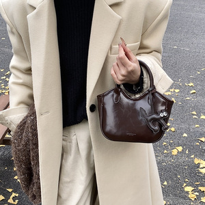 Sac à main en cuir véritable pour femme, élégant, en cuir de vachette souple, avec fermeture boutonnée, nouveau sac à main en cuir véritable - Product Image 2
