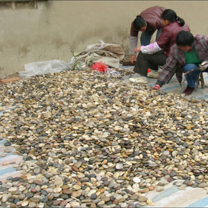 <strong>Polished</strong> <strong>River</strong> Pebble <strong>Stone</strong> for Garden Cheap <strong>Stone</strong> Pebbles Landscape <strong>Stone</strong> - Product Image 5