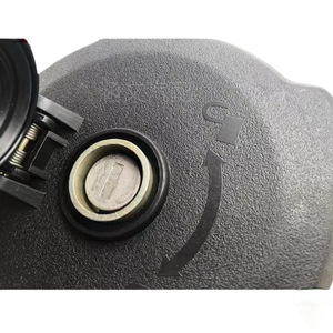 Bouchon de <span class=keywords><strong>réservoir</strong></span> de carburant de moto avec serrure à clé, en <span class=keywords><strong>plastique</strong></span> noir, placement supérieur, pour remplacement et <span class=keywords><strong>réparation</strong></span> - Product Image 5
